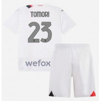 Camisa de Futebol AC Milan Fikayo Tomori #23 Equipamento Secundário Infantil 2023-24 Manga Curta (+ Calças curtas)